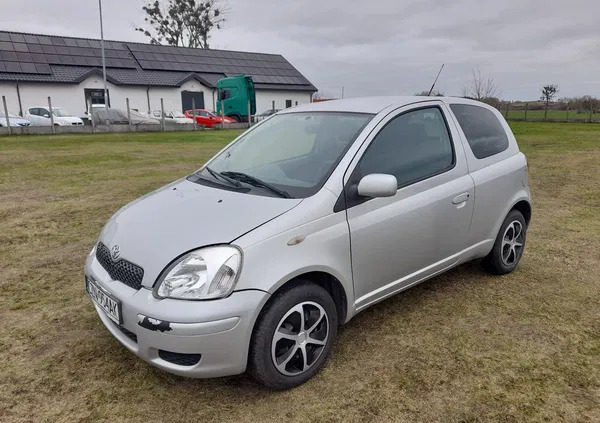 toyota yaris Toyota Yaris cena 6900 przebieg: 123000, rok produkcji 2005 z Wągrowiec